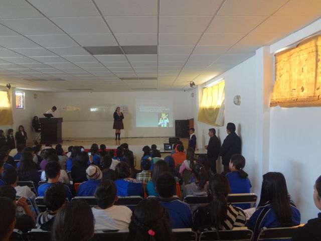 ALUMNOS DE TERCERO REALIZANDO LA DEMOSTRACIÓN DE LO APRENDIDO