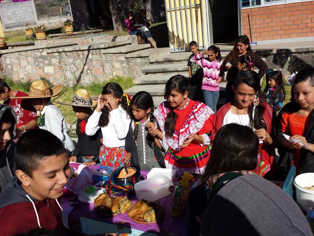 ciclo escolar 2014-2015 feria comida típica mexicana